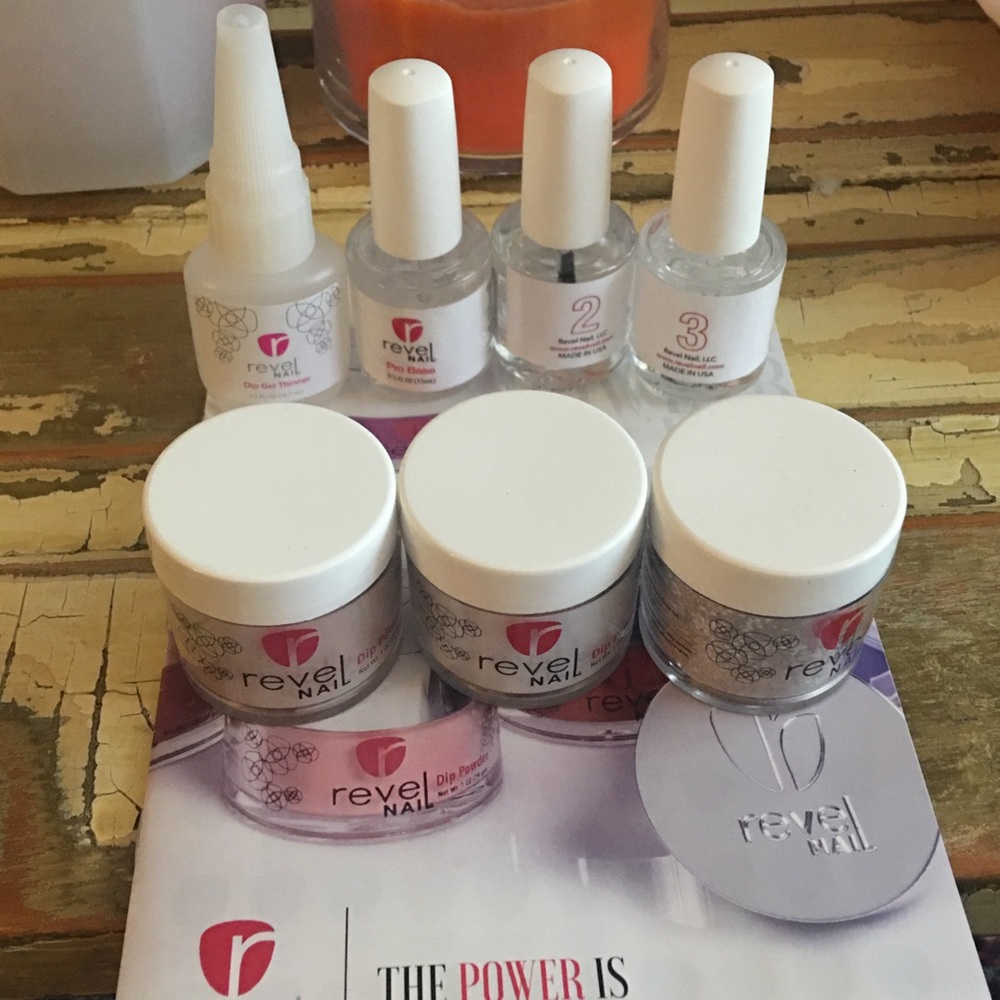Brand new, never used Revel Nail Dip Nail kit 🎊🎉